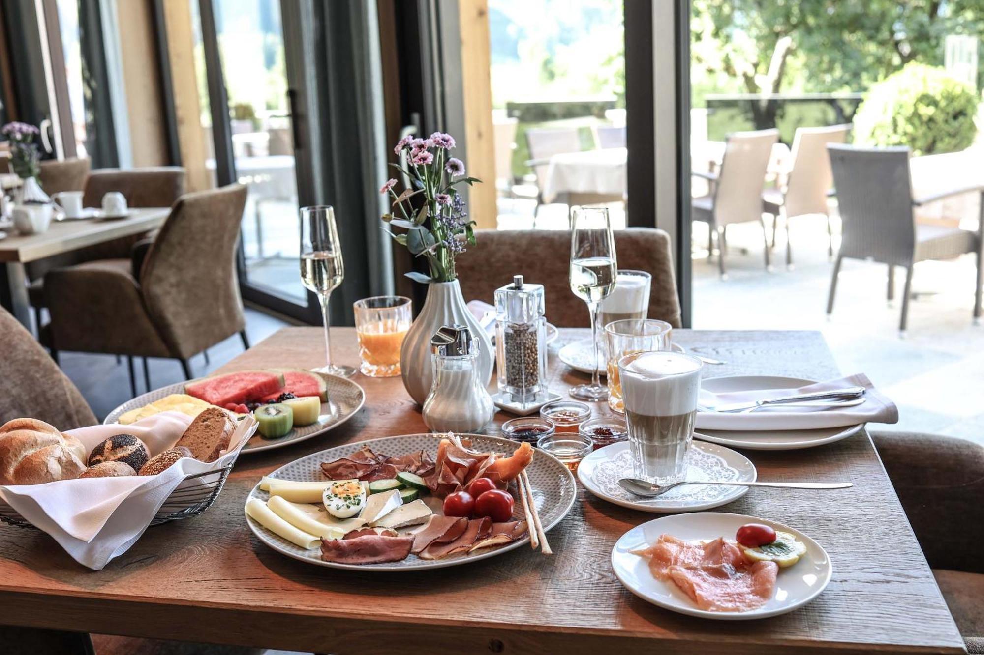 Metzgerwirt Hotel Hippach Ngoại thất bức ảnh